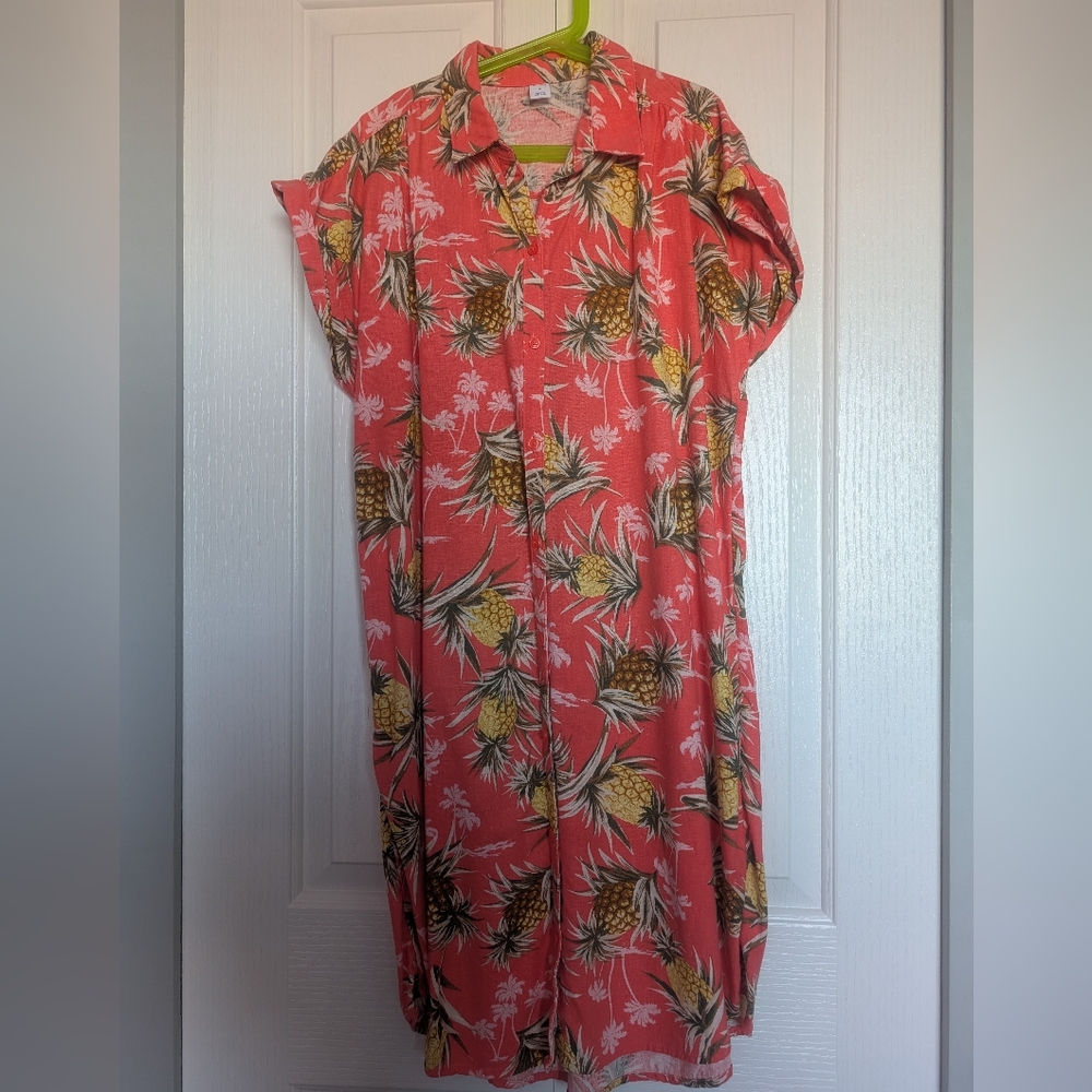 Old Navy pineapple dress Sz M
